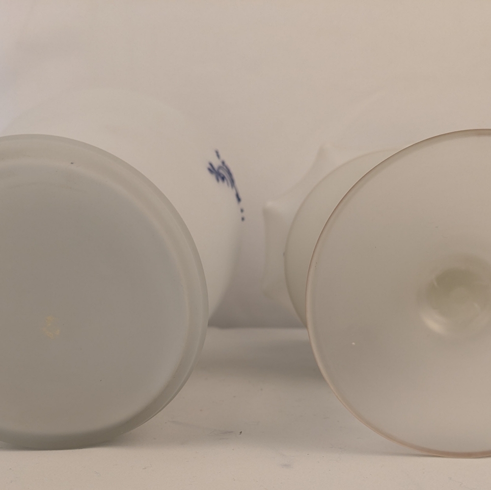 Vintage Frosted Glass Vases - Picture 10 of 10